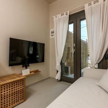 The Old Port Apartment Limenas  Exterior photo